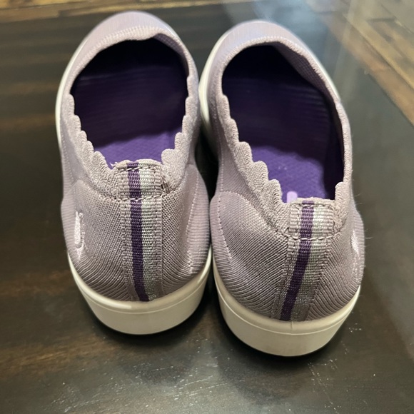 Skechers With Air-Cooled Memory Form Platform Shoes Size 9 - Picture 5 of 11